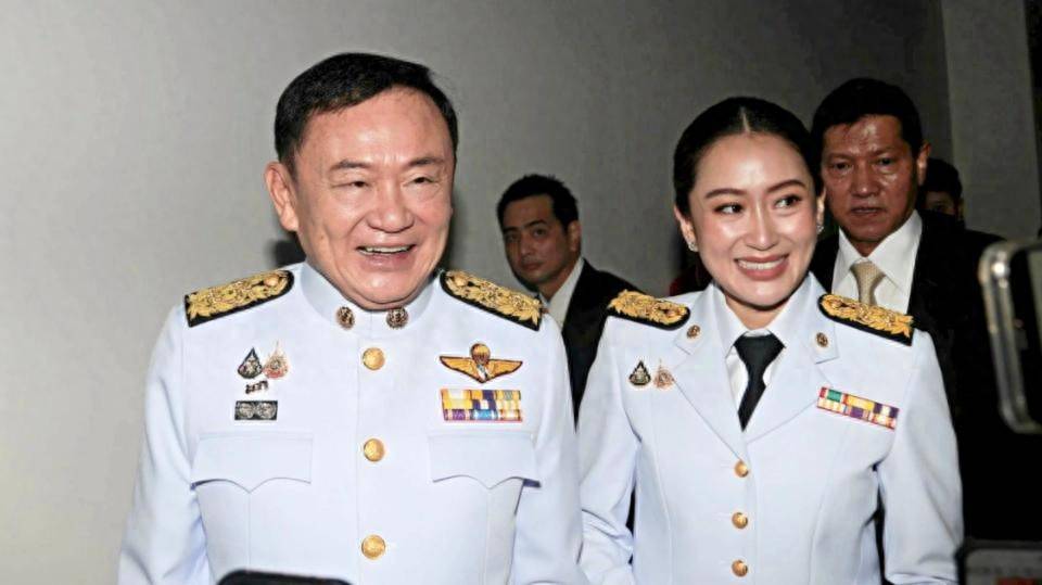 泰国议会紧急动议罢免！佩通坦总理险被逼宫，中泰历史合作何去何从？