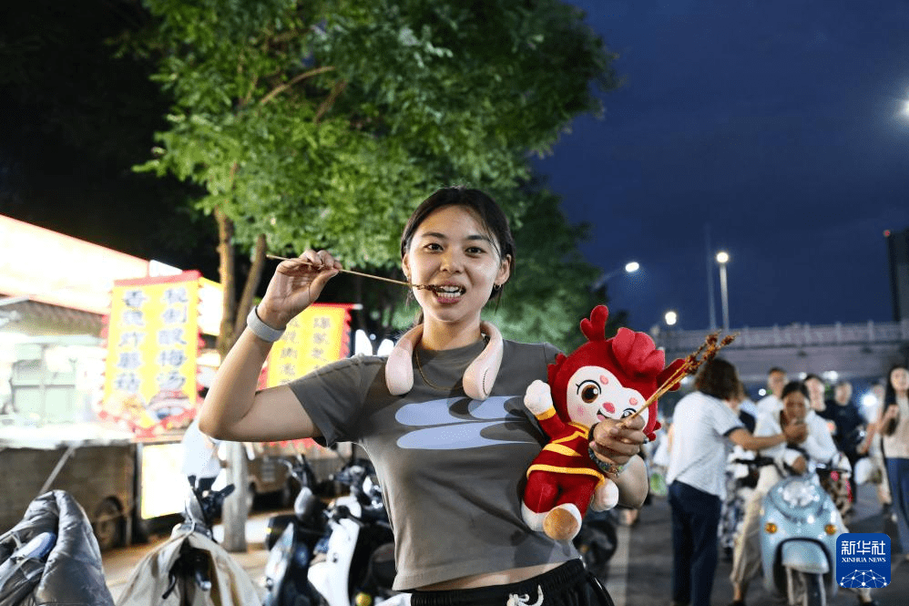 内蒙古赤峰：少数民族传统体育运动会助力暑期文旅经济