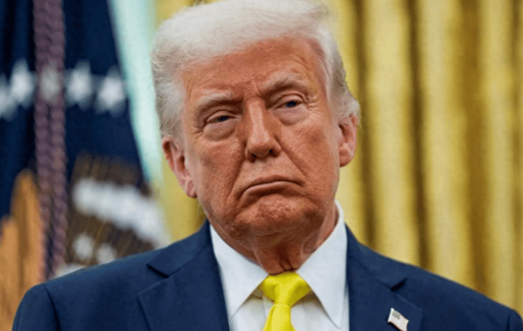 270架轰6严阵以待,强大核战轰打击群横空出世,美媒说了句大实话