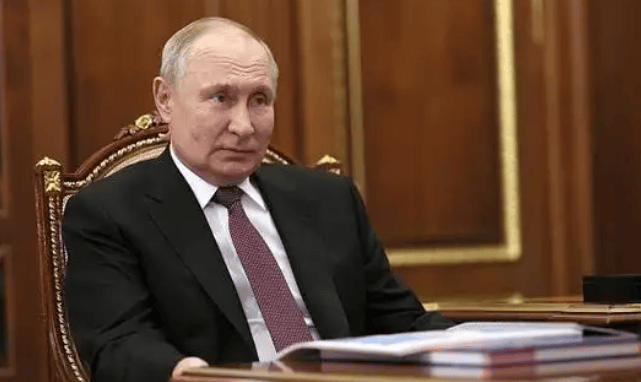 俄乌大结局终于要来？“最大罪人”已浮现，泽连斯基主动喊话：已准备好进行和谈，但不会放弃领土