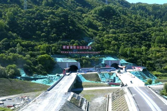 成都5.5小时跑拢青海！预计通车时间→