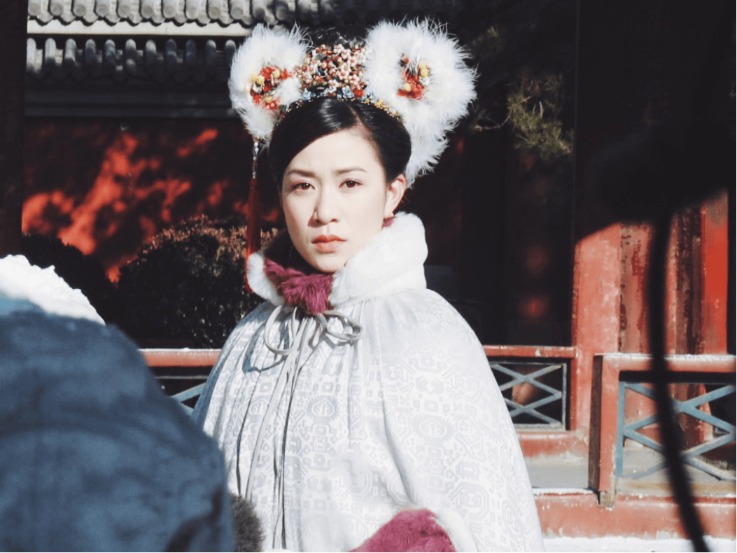 考古|TVB最后一位当家花旦佘诗曼：曾三封视后，如今50岁未婚独居靠自己活成女王