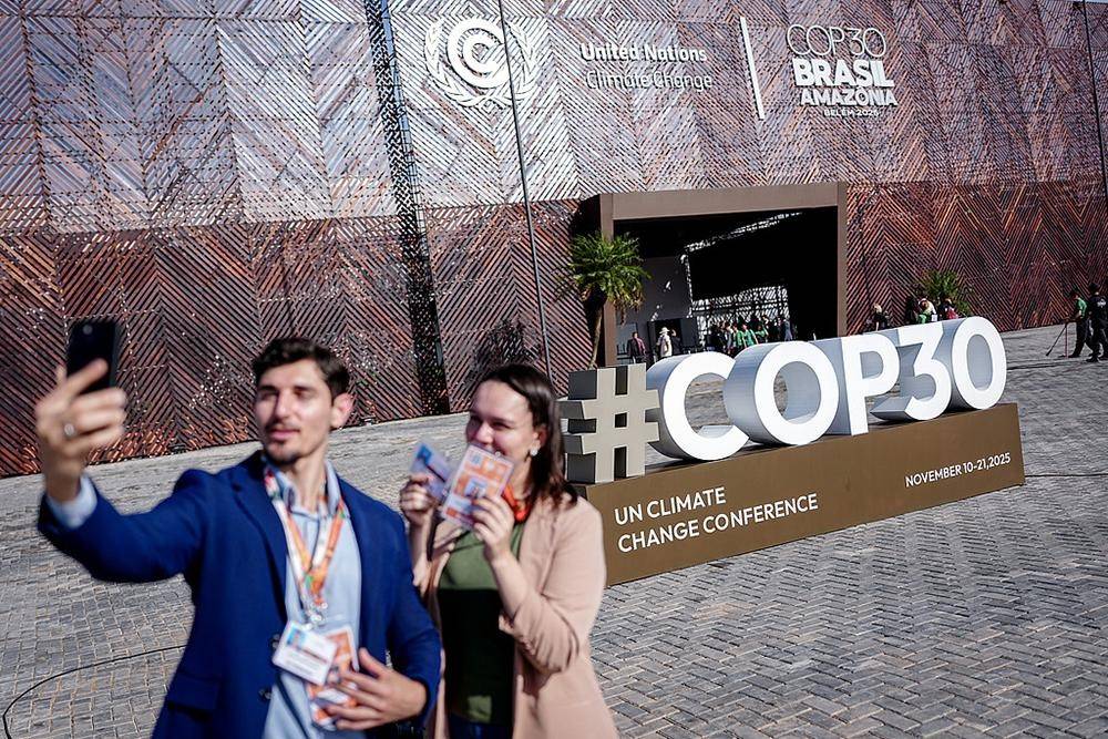 泰王携王后访华!中国带来反诈合作与高铁机遇,美国关税优惠要泰进口美农产品才给?