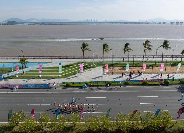 全运会丨女子20公里竞走决赛：杨家玉率先冲线