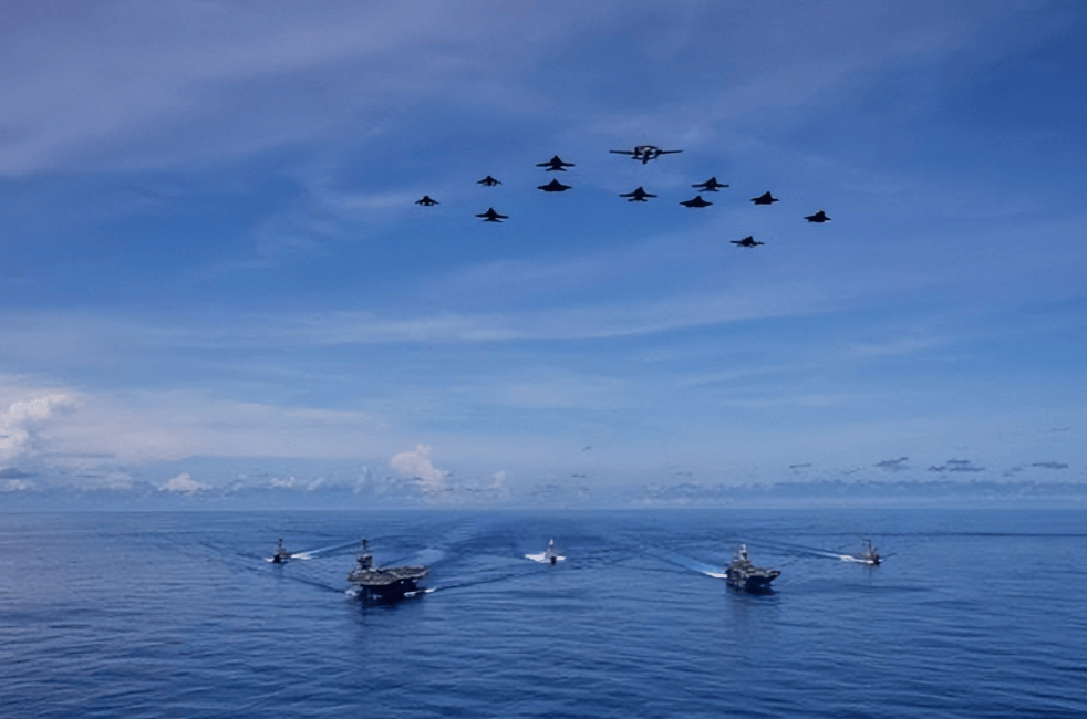 日本议员质问高市早苗:战火如若扩散到全日本,政府要怎么办?她明显慌张了