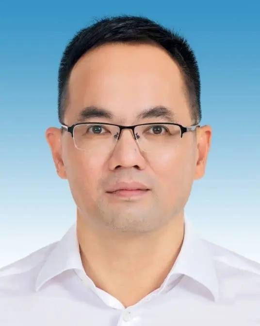 晋江市委书记调整（附简历）