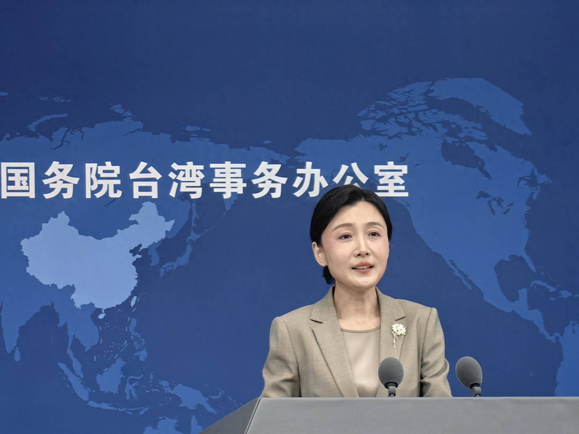 郑丽文称国民党反对台湾宣布“法理独立”，国台办回应